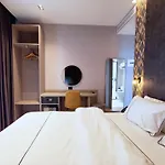 Starlight Hotel Tirana