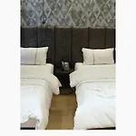 Starlight Hotel