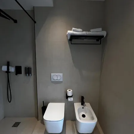 호텔 Starlight 티라나