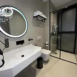 Starlight Hotel