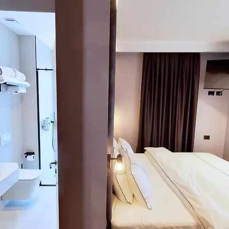 Starlight Hotel Tirana
