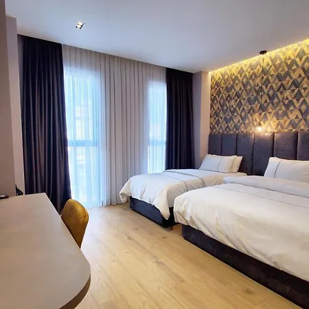 Starlight Hotel