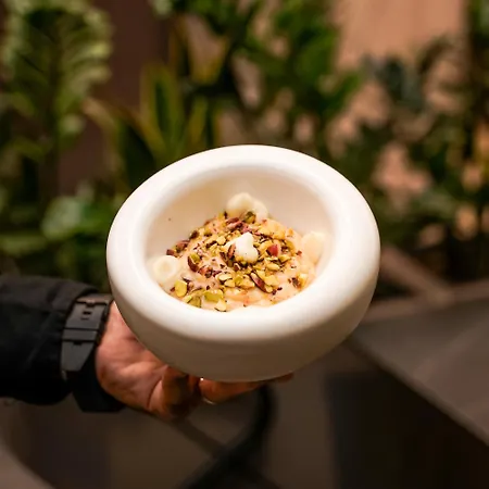 Starlight 4* تيرانا