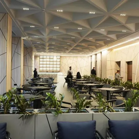 فندق Starlight تيرانا