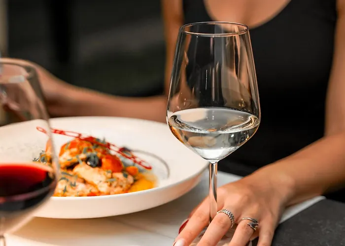 Starlight Τίρανα